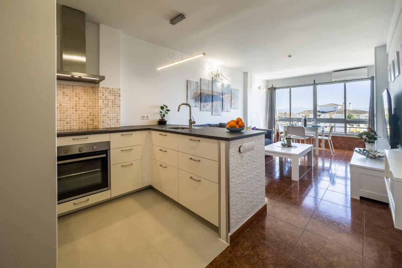 Apartamento Acogedor, Terraza, Piscina Y Mar Benalmádena Buitenkant foto
